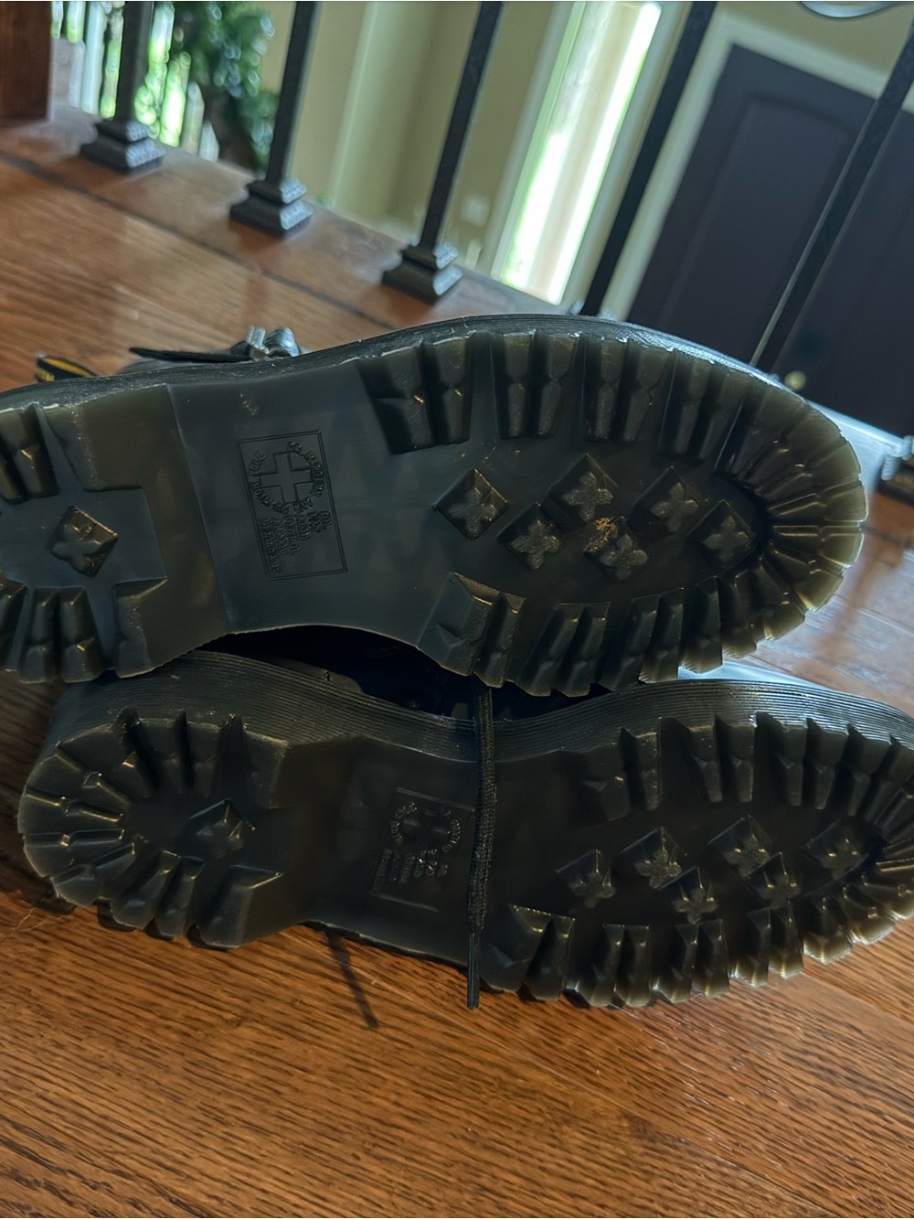 Dr. Martens Jadon Boot - Picture 7 of 8